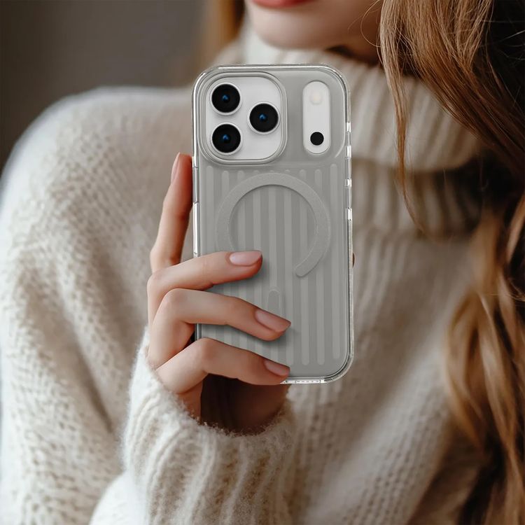 LEVELO iPhone 17 Pro Case Cabin - Shockproof, Smokey Grey