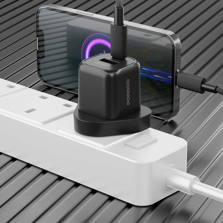 Porodo Fast Charger PD 20W USB-C & USB-A - GaN, Black