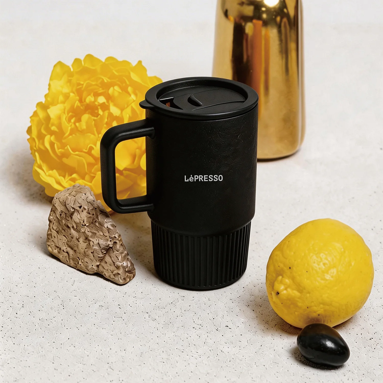 LePresso كوب خزف شفط LPCFFGSC0054BK - 400 مل، أسود